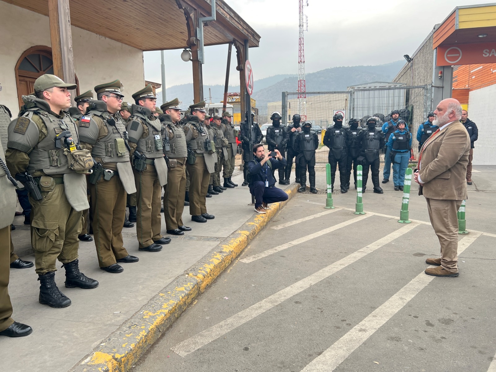 Delegación Provincial, EFE y Carabineros de Chile refuerzan vigilancia preventiva en Tren Limache-Puerto
